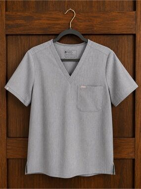 Figs Women's V-Neck Short Sleeve Top in Light Gray
